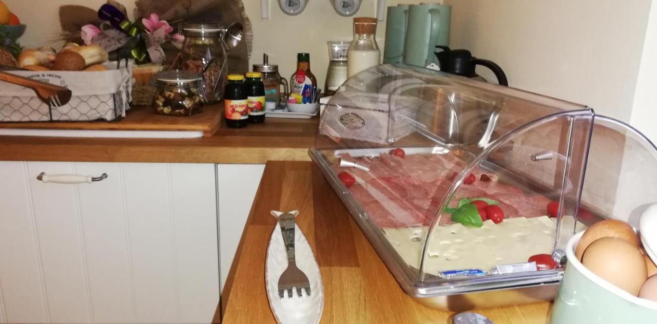 Il Melograno Bed & Breakfast Garda  Bagian luar foto