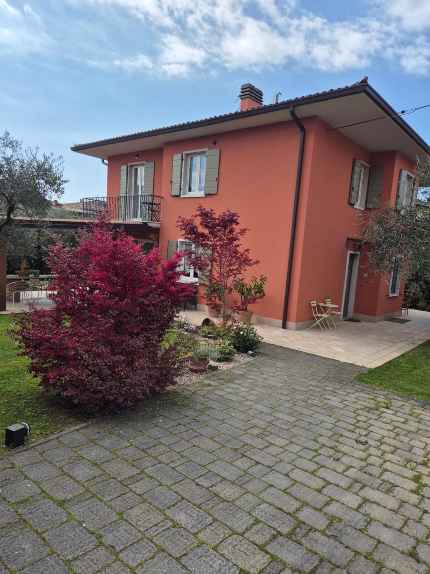 Il Melograno Bed & Breakfast Garda  Bagian luar foto